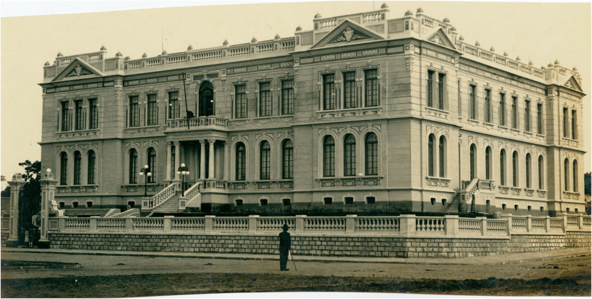 Instituto de Educação, em Paranaguá - Década de 1930