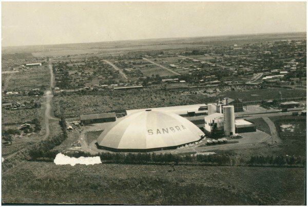 Barracão da Sanbra, em Cascavel - Década de 1950