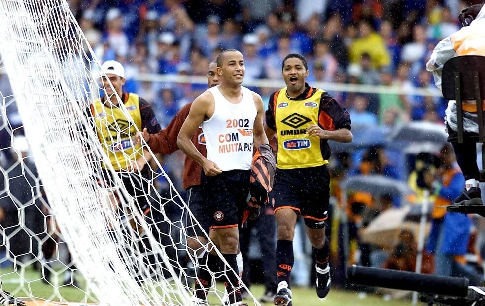 Alex Mineiro - 2001